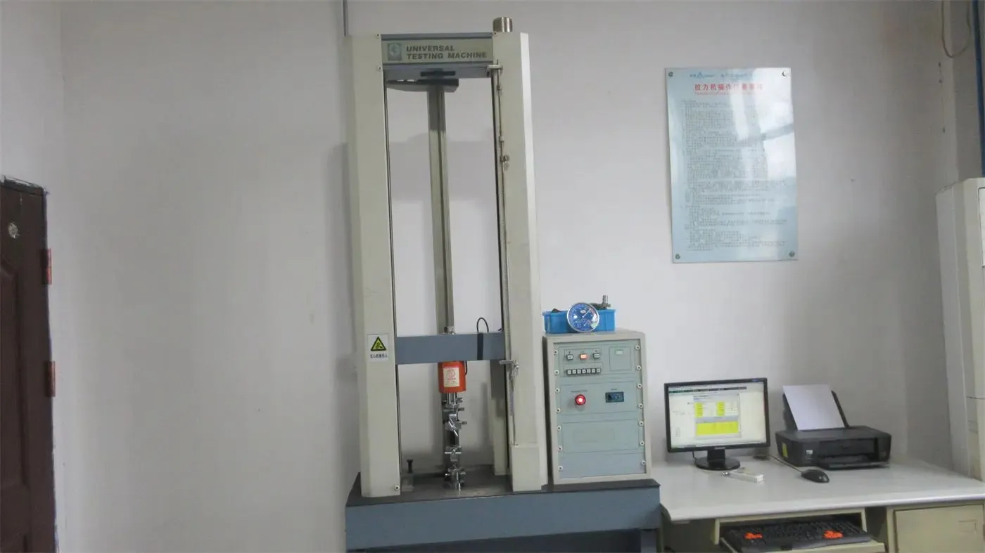 Máquina de Ensayo Universal